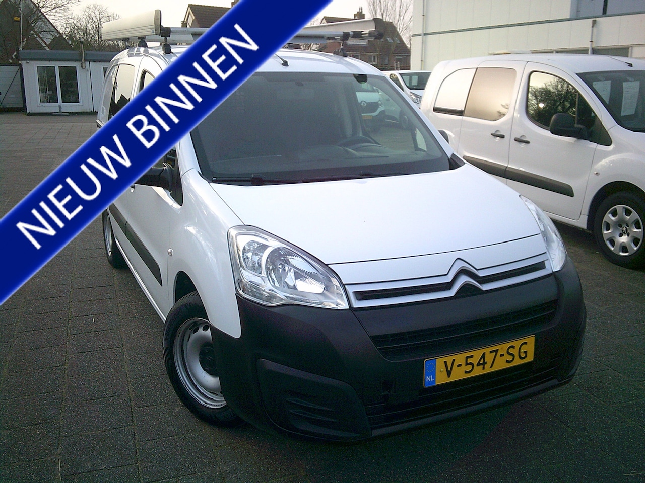 Citroën Berlingo - 1.6 BlueHDI 100 Club Economy S&S VOORZIEN VAN AIRCO+CRUISE !! BTW VRIJ !! - AutoWereld.nl