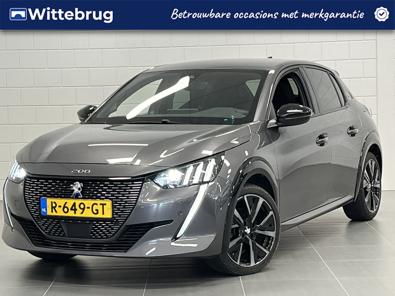Peugeot 208 - 1.2 PureTech 100PK GT Pack AUTOMAAT | ADAPTIVE CRUISE CONTROL | KEYLESS - AutoWereld.nl