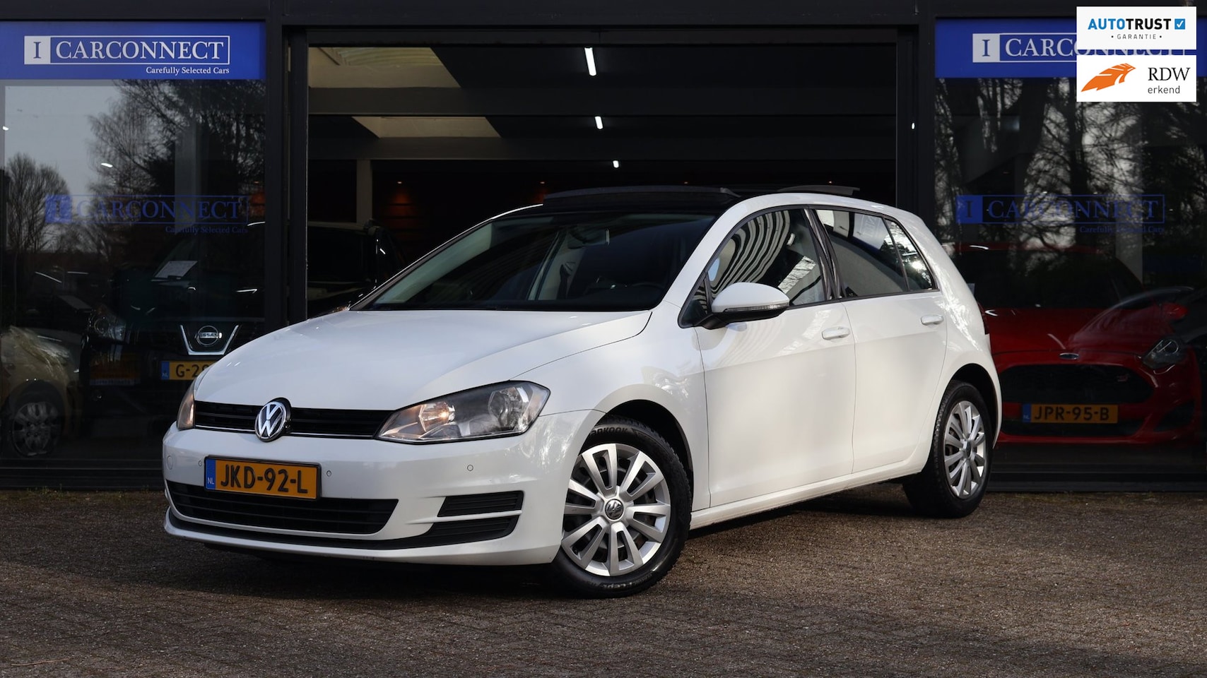Volkswagen Golf - 1.2 TSI Trendline 86PK|Pano|PDC|Schermpje|Frisse auto! - AutoWereld.nl