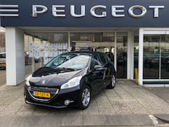 Peugeot 208 - 1.4 VTi 95PK Allure*NAV*PANO