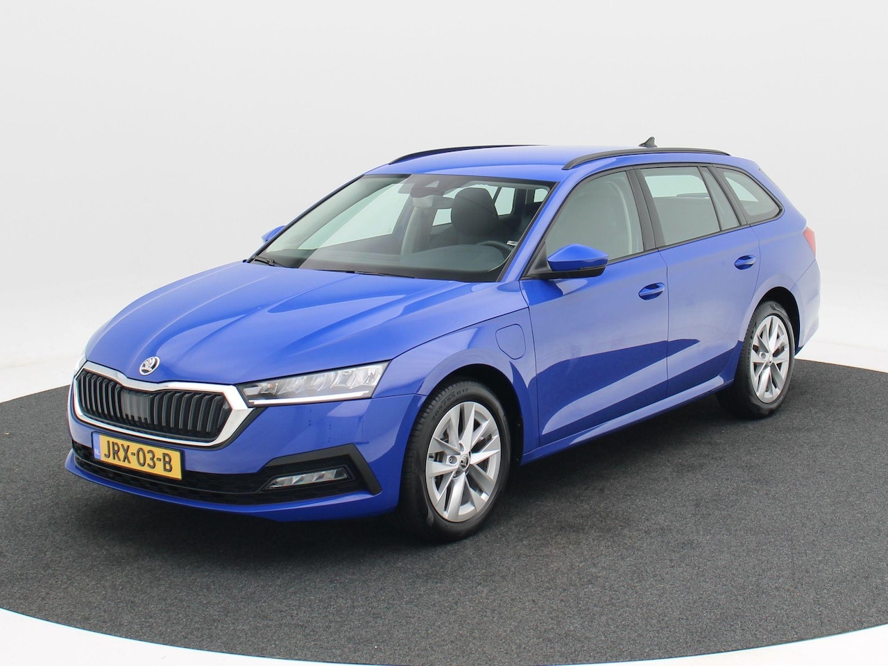 Skoda Octavia Combi - 1.4 TSi iV 204 Pk PHEV Business Edition | Cruise Control | Climate Control | Parkeersensor - AutoWereld.nl