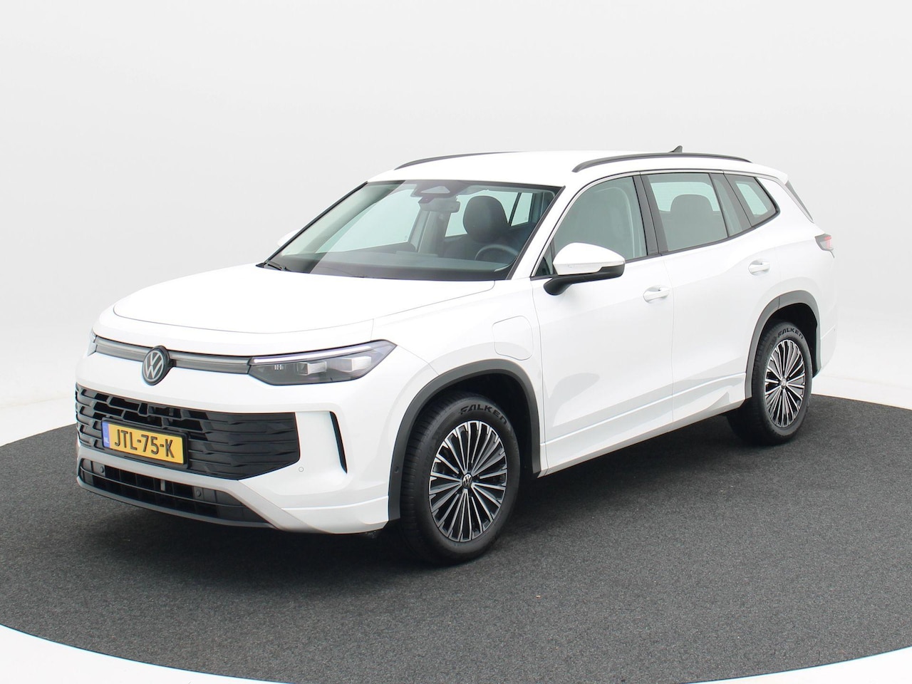 Volkswagen Tayron - 1.5 eHybrid 204 Pk Automaat Life Edition | Adaptive Cruise | Trekhaak | Stoelverwarming | - AutoWereld.nl