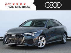 Audi A3 Limousine - 35 TFSI S edition 150pk | Gestikt leder | Camera | Stoelverwarming | Navi | Apple Carplay