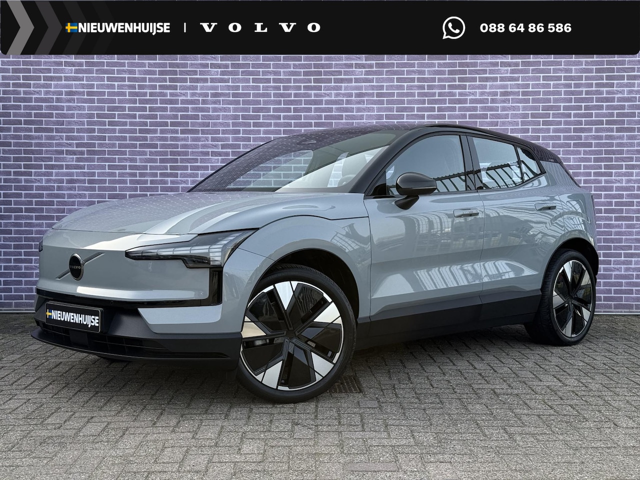 Volvo EX30 - Single Motor Extended Range Plus 69 kWh | 20" LM Velgen | Camera | Stuur + Stoel verwarmin - AutoWereld.nl