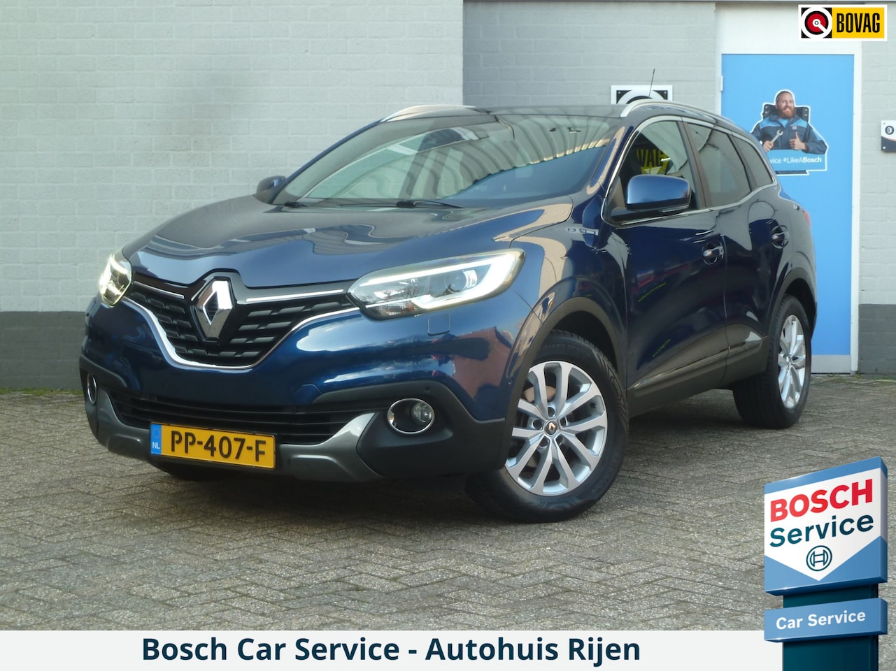 Renault Kadjar - 1.2 TCe Intens|Panodak|Blindspot|Navi|Camera|Keyless-Entry|Trekhaak - AutoWereld.nl