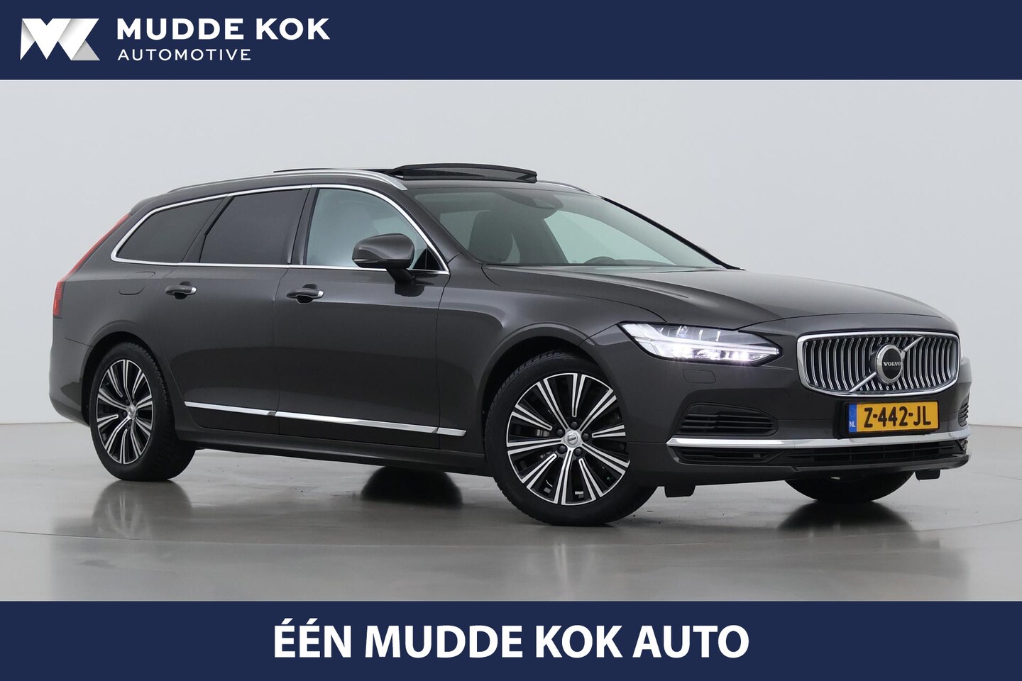Volvo V90 - T6 AWD Inscription | Panoramadak | Trekhaak | ACC | Stoel+Stuurverwarming | BLIS | Keyless - AutoWereld.nl