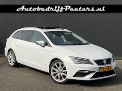 SEAT Leon - ST 1.4 TSI FR Intense Pano ACC LED Camera Sfeerlicht Carplay Android Navi