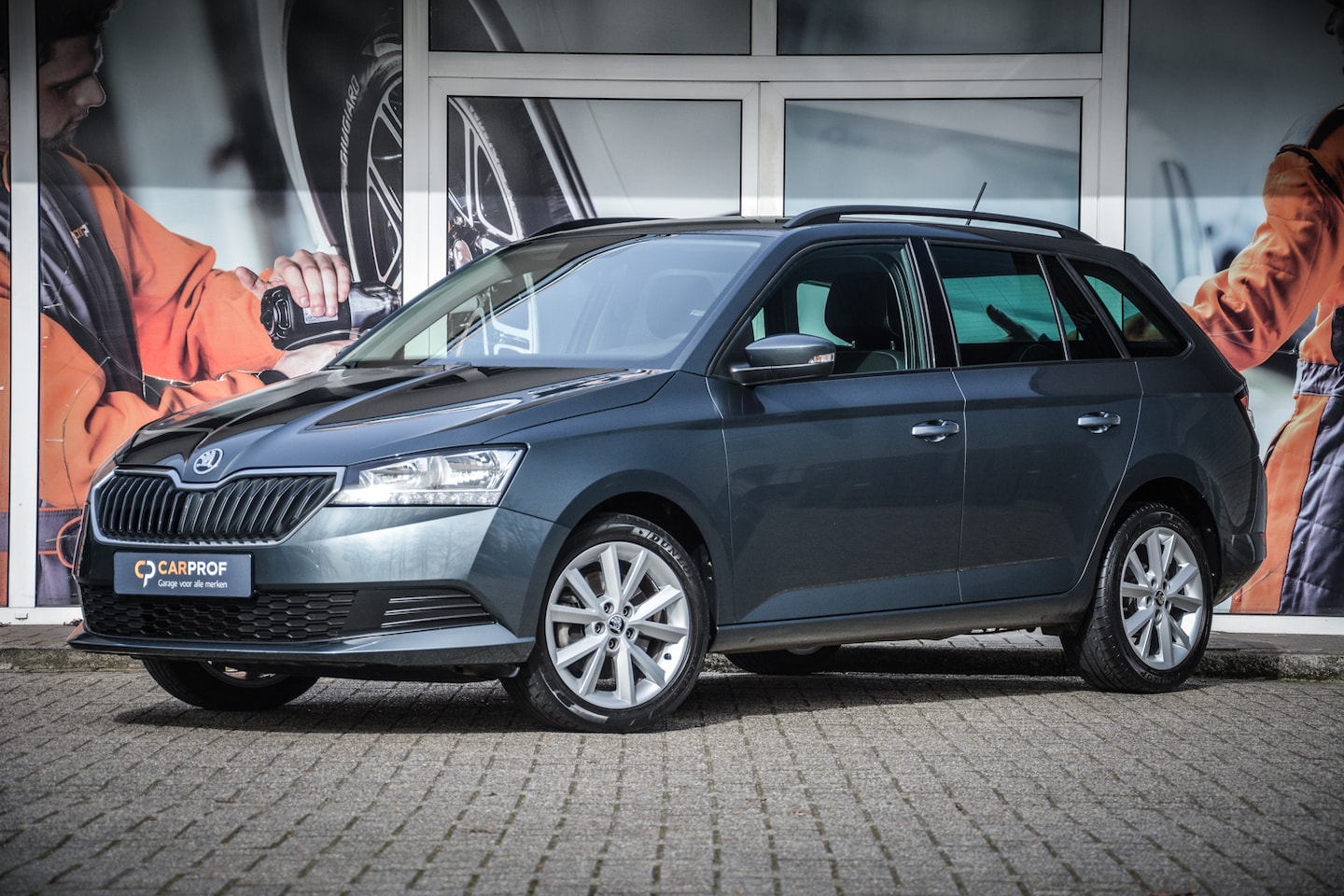 Skoda Fabia Combi - 1.0 TSI 70kW/95pk DSG Ambition - AutoWereld.nl