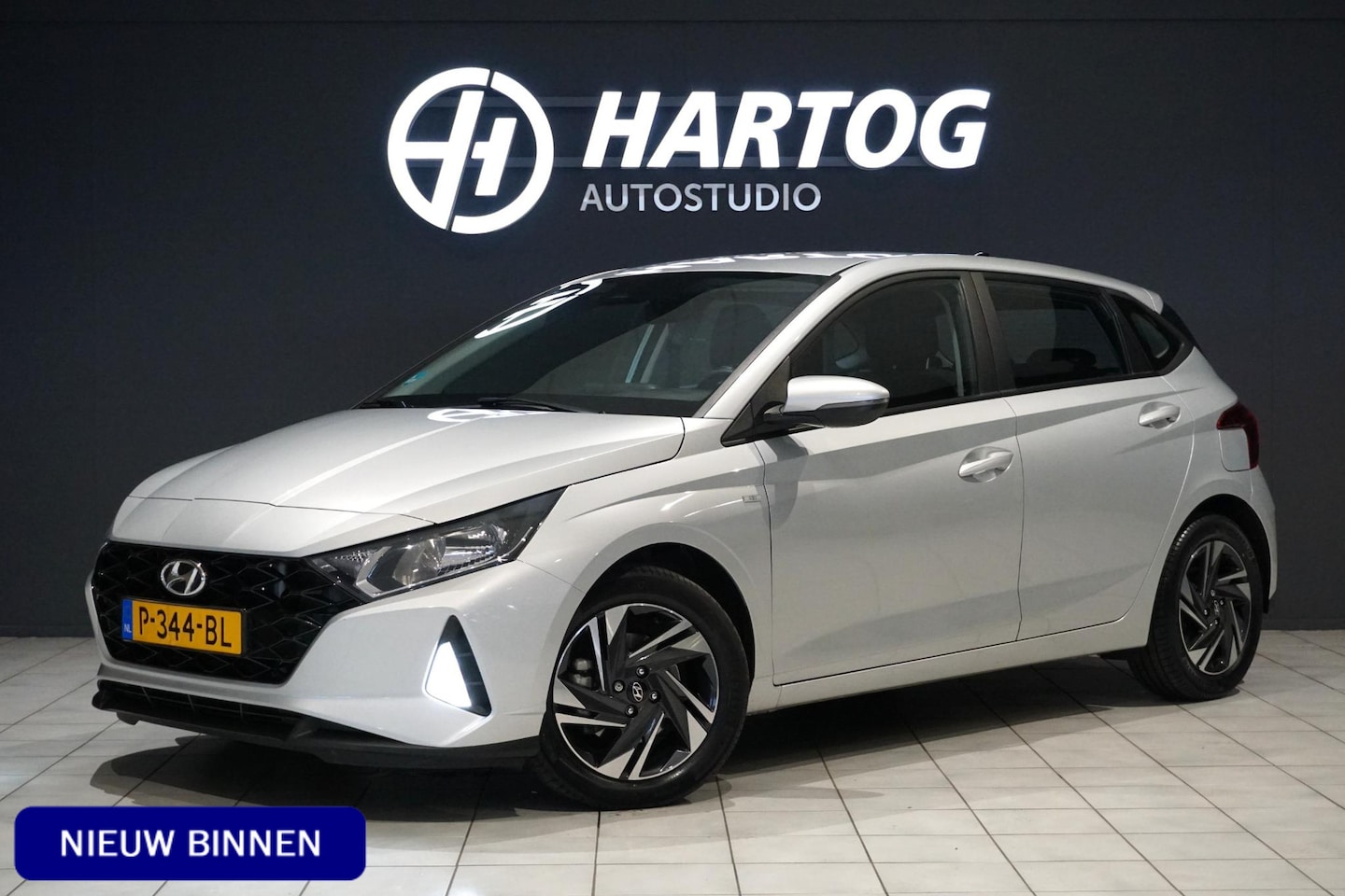 Hyundai i20 - 1.0 T-GDI Comfort Smart *dealer onderhouden* + DODEHOEK / CAMERA - AutoWereld.nl