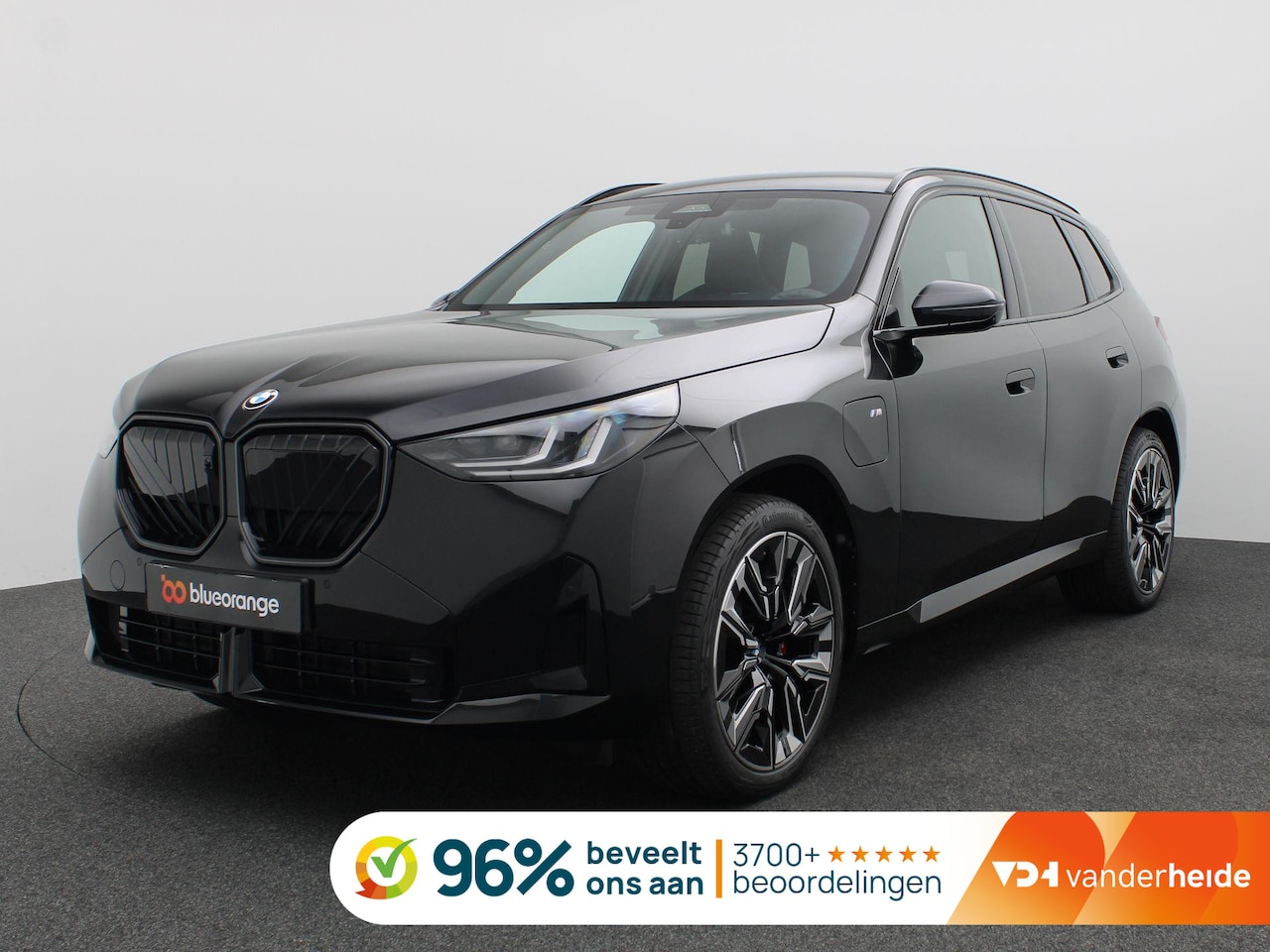BMW X3 - 30e xDrive 299PK Aut. M-Sport, Panoramadak, Trekhaak, Head-Up Display, Harman Kardon, 21" - AutoWereld.nl