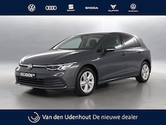 Volkswagen Golf - 1.0 eTSI 110pk Life DSG / Navigatie / Stoel+Stuurverwarming / Parkeersensoren