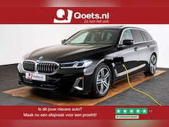 BMW 5-serie Touring - 530e Business Edition Plus Luxury Line - Trekhaak - Panoramadak - Driving Assistant Profes