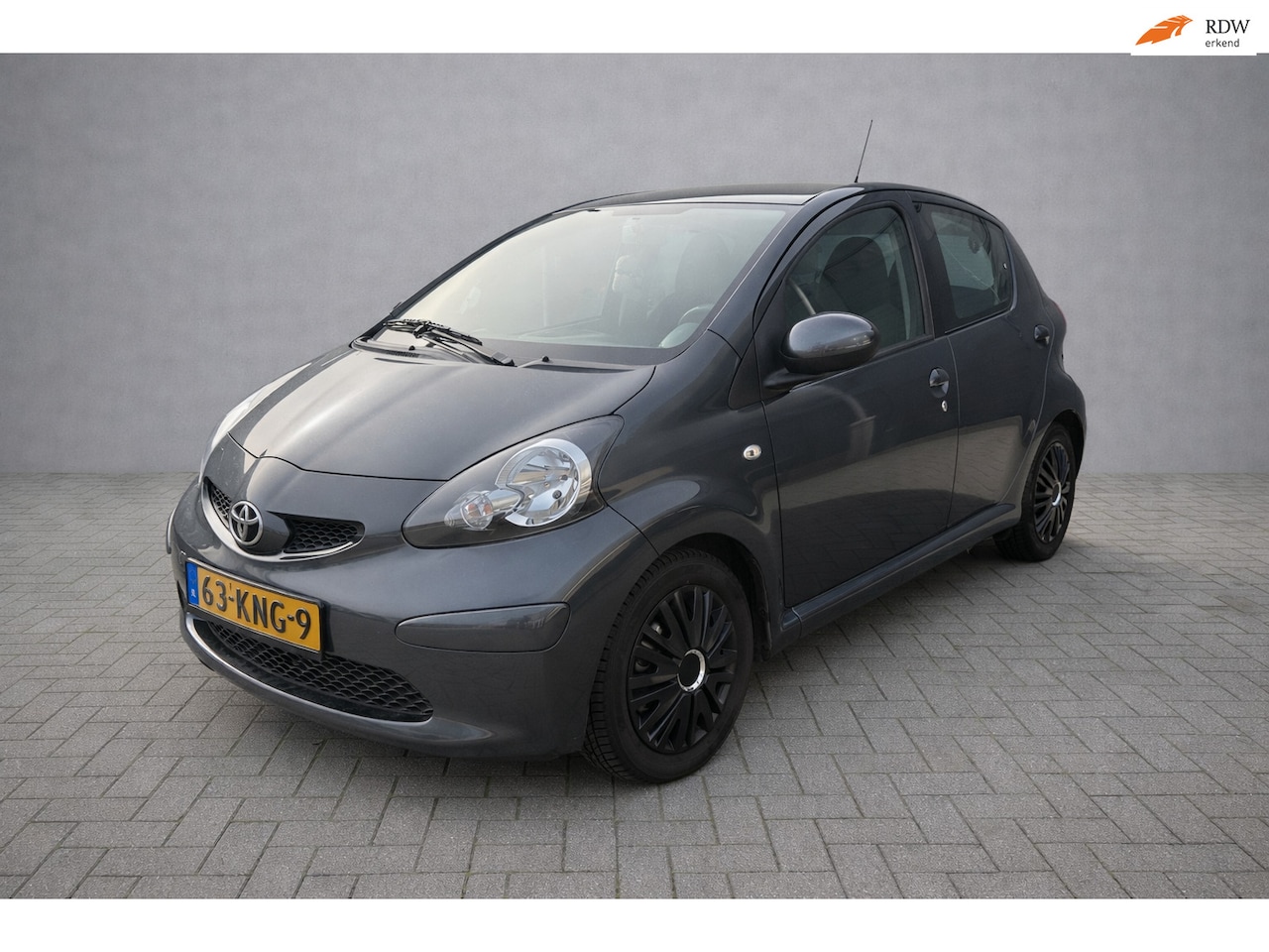 Toyota Aygo - 1.0-12V Comfort 1.0-12V Comfort, nieuwe koppeling, hele nette Aygo. - AutoWereld.nl