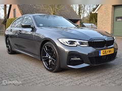BMW 3-serie - 330e High Exe M Sport Laser Schuifdak vol