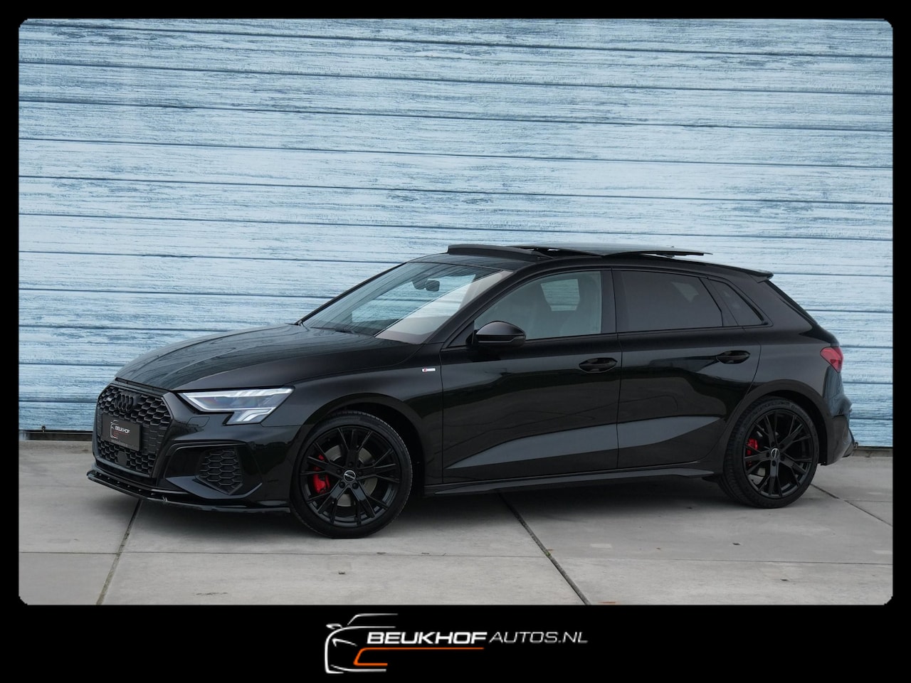 Audi A3 Sportback - 35 TFSI S-Line Maxton Carplay Leer Xenon - AutoWereld.nl