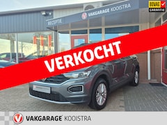 Volkswagen T-Roc - 1.5 TSI Sport Comfortline|ACC|Line assist