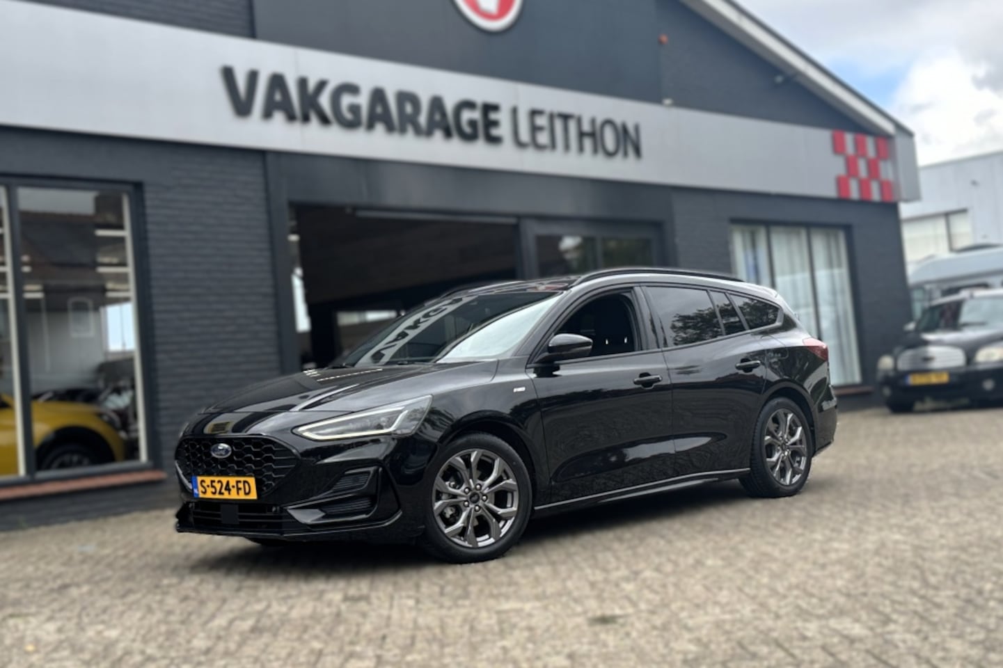 Ford Focus Wagon - 1.0 Ecoboost Mild Hybrid ST Line X - AutoWereld.nl