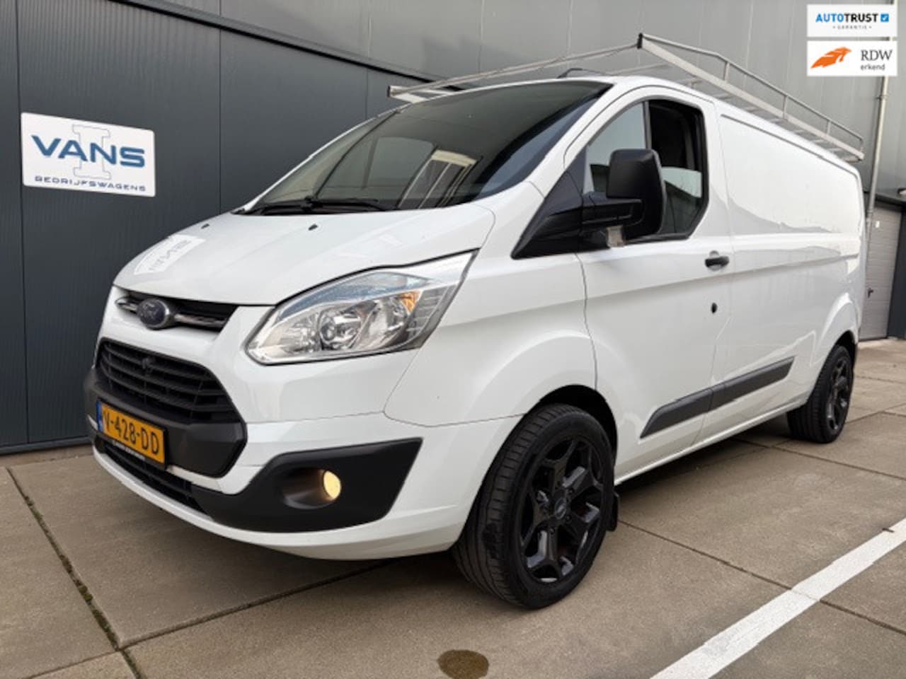 Ford Transit - 290 2.2 TDCI L2H1 Trend 125PK - AutoWereld.nl