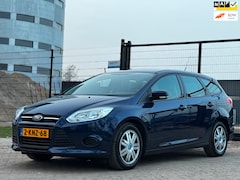 Ford Focus Wagon - 1.0 EcoBoost Trend|IN TOPSTAAT|LAGE KM MET NAP
