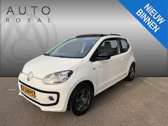Volkswagen Up! - 1.0 groove up BlueMotion PANORAMADAK| AIRCO| NAVIGATIE| ELEC RAMEN | STOELVERWARMING