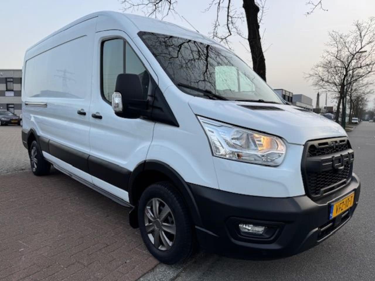 Ford Transit - 310 2.0 TDCI 130pk L3 H2 Trend Sport 75.000km Airco,Cruisecontrol 1e Eigenaar - AutoWereld.nl
