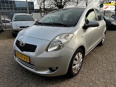 Toyota Yaris - 1.3 VVTi Sol MMT, automaat, nap