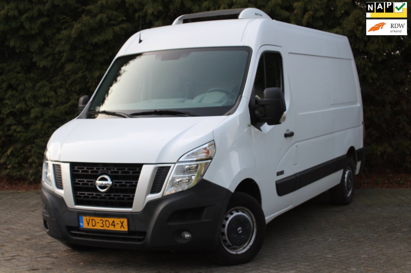 Nissan NV400 - 2.3 dCi L2H2 Acenta 150PK | Koelwagen | Airco | NAVI | Cruise Control - AutoWereld.nl