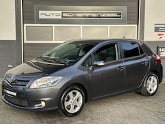 Toyota Auris - 16V Comfort | NAVI | AIRCO | ZUINIG | RUIM |