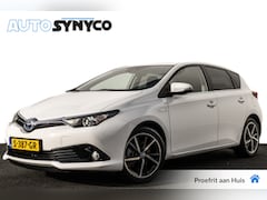 Toyota Auris - 1.8 Hybrid Dynamic | Camera | Trekhaak | 17 inch LMV | Getint Glas