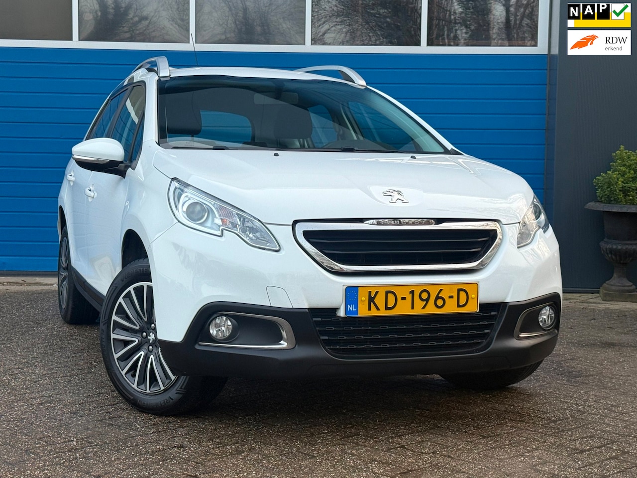 Peugeot 2008 - 1.2 PureTech Blue Lion|Airco|Navi.|1e Eig. - AutoWereld.nl