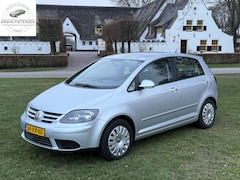 Volkswagen Golf Plus - 1.6 FSI Trendline Airco Bluetooth NAP