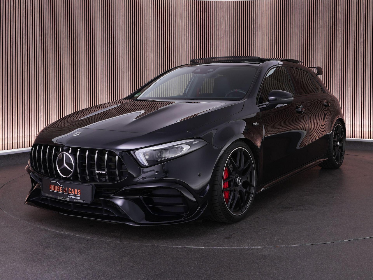 Mercedes-Benz A-klasse - 45S AMG 420pk 4MATIC+ Premium Plus |Aero pakket|panoramadak|Burmester|memory|Apple Carplay - AutoWereld.nl