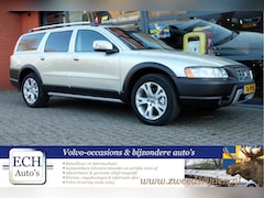 Volvo XC70 - 2.5T 210 pk Aut, Summum, Leer, Trekhaak