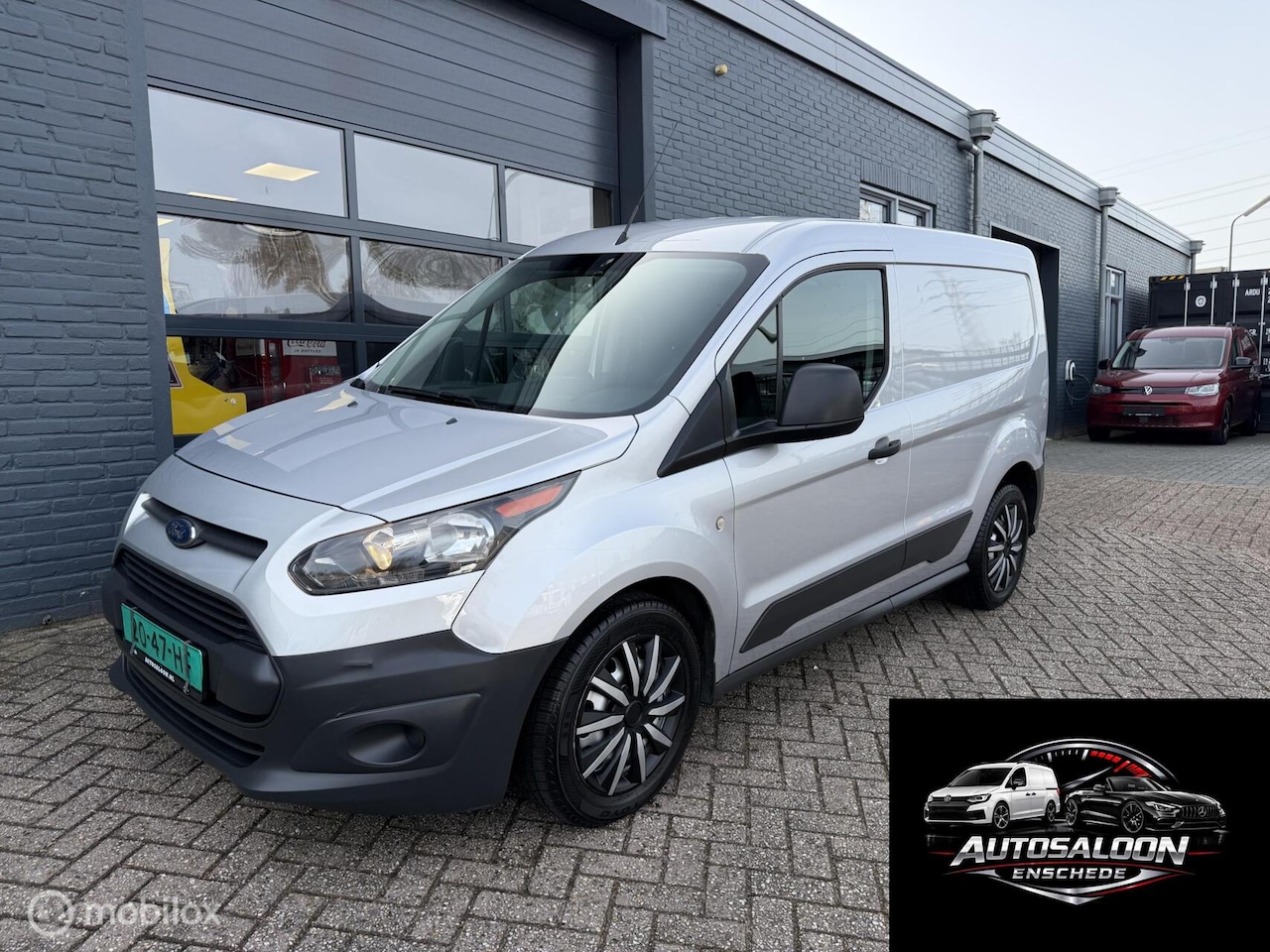 Ford Transit Connect - 1.0 Ecoboost 5-2018 84.000 km 1e eig - AutoWereld.nl