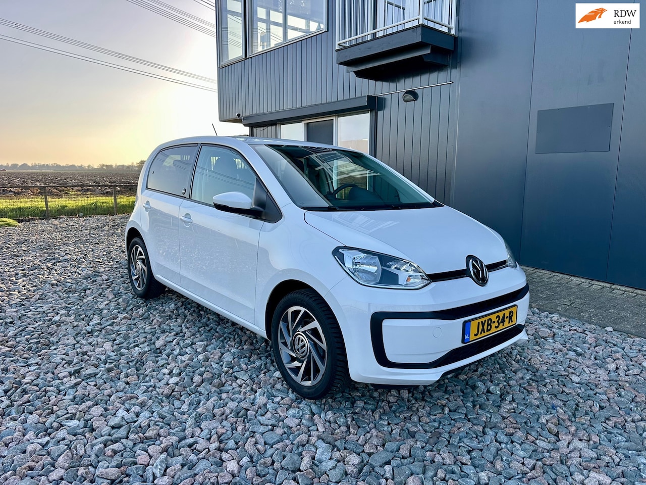 Volkswagen Up! - 1.0 BMT high up! 1.0 BMT high up! - AutoWereld.nl