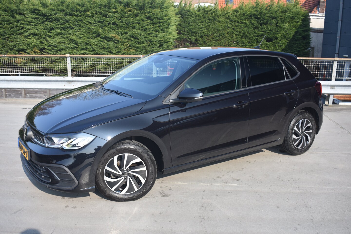 Volkswagen Polo - 1.0 TSI 95pk Life Edition | VERLENGDE GARANTIE 4J | CAMERA | NAVIGATIE | ADAPT. CRUISE | A - AutoWereld.nl