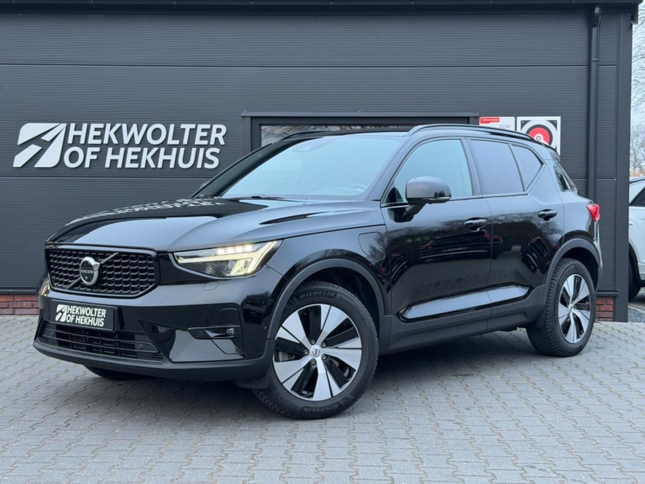 Volvo XC40 - 1.5 T5 Plus Dark | H/K | Memory | Pilot Assist | 360 | Stoel/Stu - AutoWereld.nl