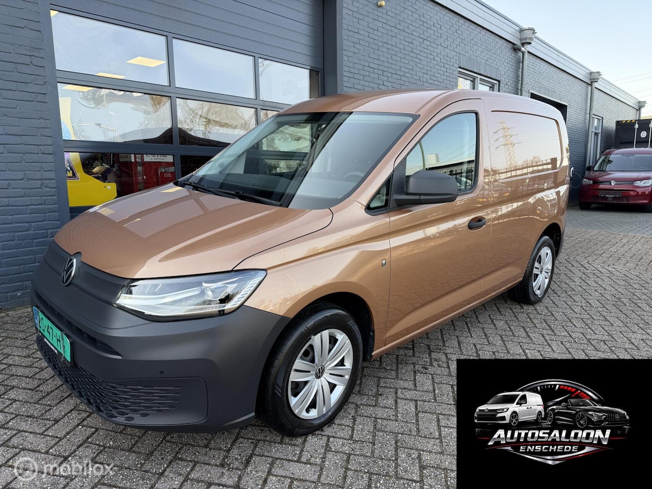 Volkswagen Caddy - 2.0 TDI 102 PK 43.000 km Airco LED PDC - AutoWereld.nl