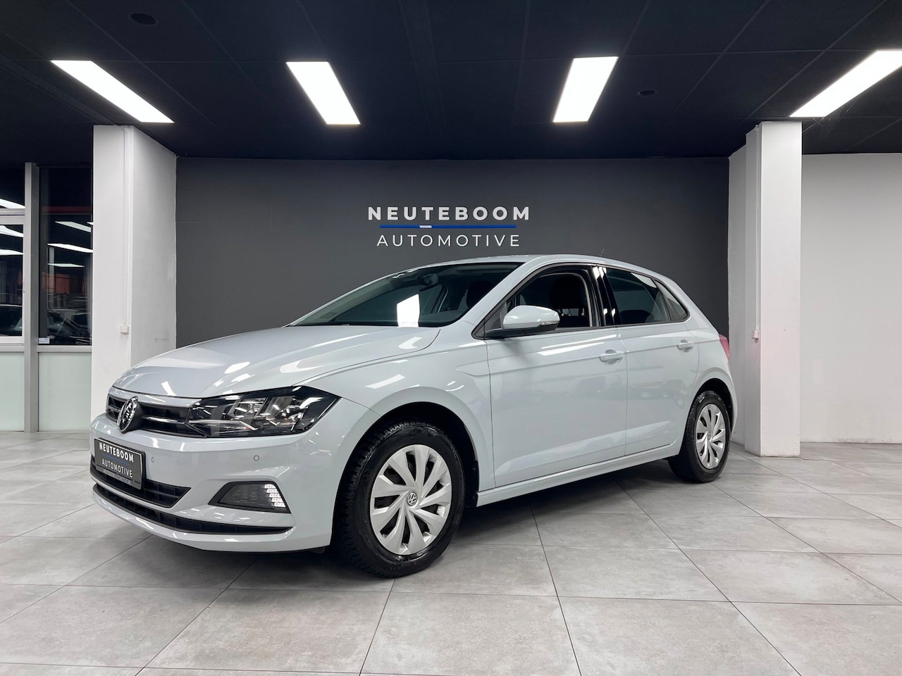 Volkswagen Polo - 1.0 | Carplay | Navi | Parkeersensoren | - AutoWereld.nl