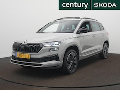 Skoda Karoq - 1.5 TSI ACT Sportline Business Panoramadak - Trekhaak - 18 Inch - Stoelverwarming