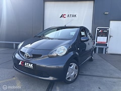Toyota Aygo - 1.0-12V +