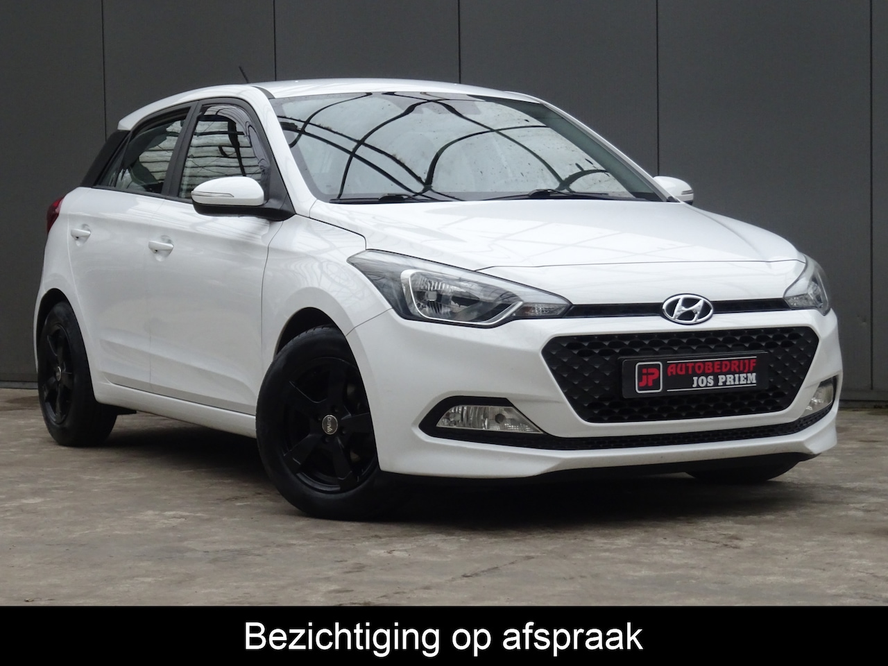 Hyundai i20 - 1.4i i-Motion * STOELVERW. * TREKHAAK !! - AutoWereld.nl