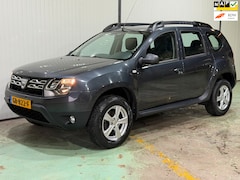 Dacia Duster - 1.2 TCe 4x2 Lauréate NAVI - TREKHAAK - NETTE STAAT - LM VELGEN