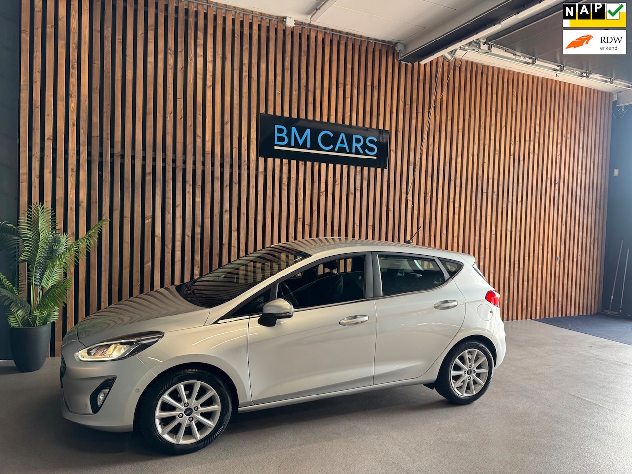 Ford Fiesta - 1.0 EcoBoost Titanium Airco, Camera, Navigatie - AutoWereld.nl
