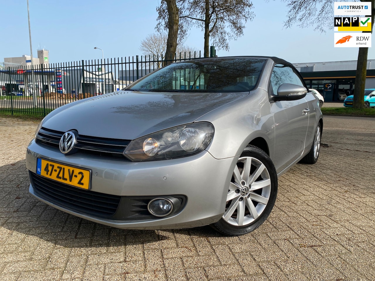 Volkswagen Golf Cabriolet - 1.4 TSI Highline Aut Cruise Pdc Navigatie Tel - AutoWereld.nl