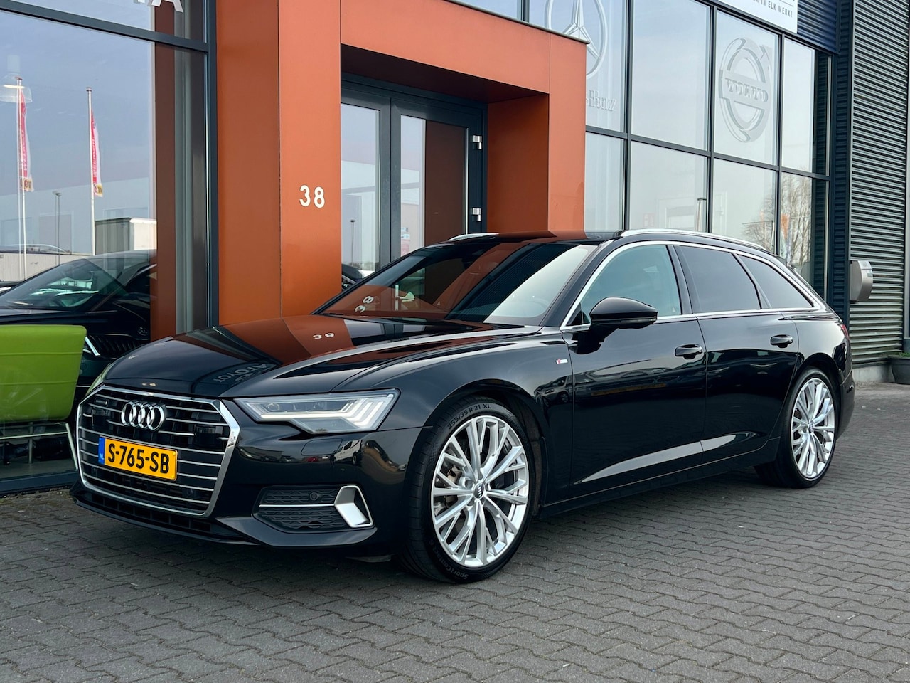 Audi A6 Avant - 3.0 V6 Quattro 55 TFSI 340pk|Matrix|S-Line|Vol Opties - AutoWereld.nl
