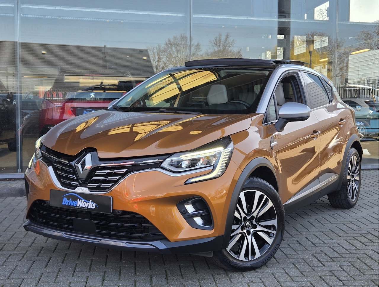 Renault Captur - 1.3 TCe 155 PK Initiale Paris | Volledig dealer onderhouden met kilometerstand historie. P - AutoWereld.nl