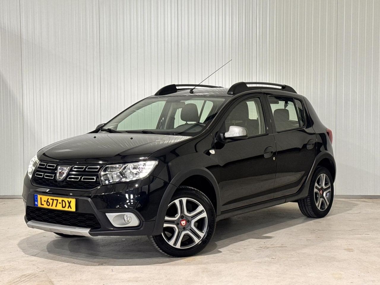 Dacia Sandero Stepway - 0.9 TCe SL Stepway|CRUISE CONTROL|NAVIGATIE - AutoWereld.nl