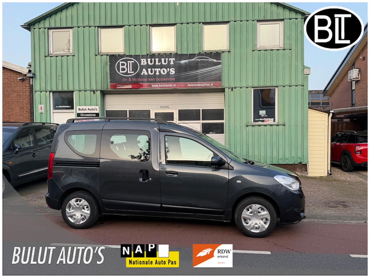 Dacia Dokker - 1.2 TCe Lauréate AIRCO* CRUISE* NAVI* TREKHAAK - AutoWereld.nl