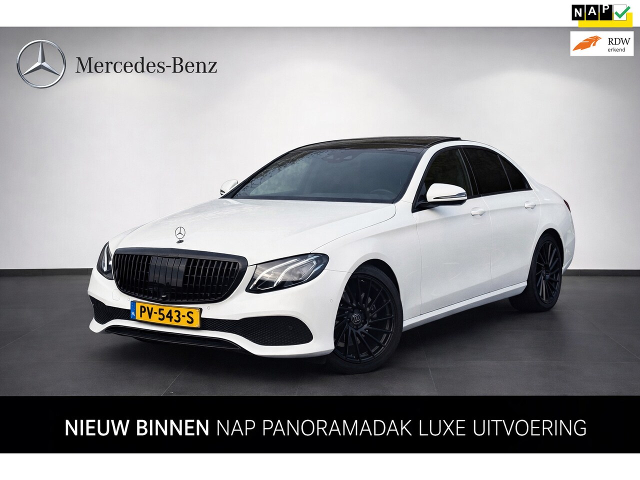 Mercedes-Benz E-klasse - E200D FULL OPTION DUBBELE PANORAMADAK VELGEN GRILL STOELVERWARMING HEAD UP DISPLAY SPOILER - AutoWereld.nl